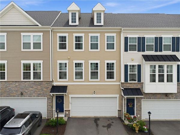 109 Affinity Drive, Harmony, PA 16037