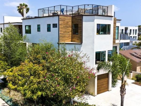 3148 Emerson St, San Diego, CA 92106