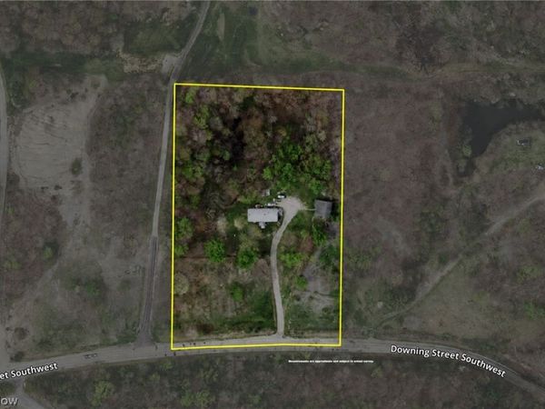 2167 Downing Street SW, East Sparta, OH 44626