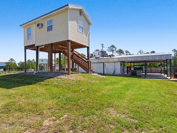 5010 Hawaii Street, Bay Saint Louis, MS 39520