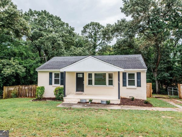 111 Benton Avenue, Warner Robins, GA 31088