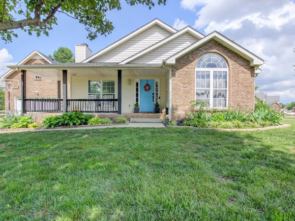 3537 Canvas Back Dr , Clarksville, TN 37042