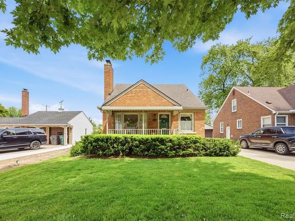 1304 N Vernon Street, Dearborn, MI 48128