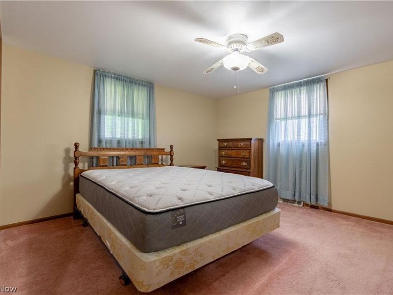 1860 N Freshley Avenue , Alliance, OH 44601 Photo 20