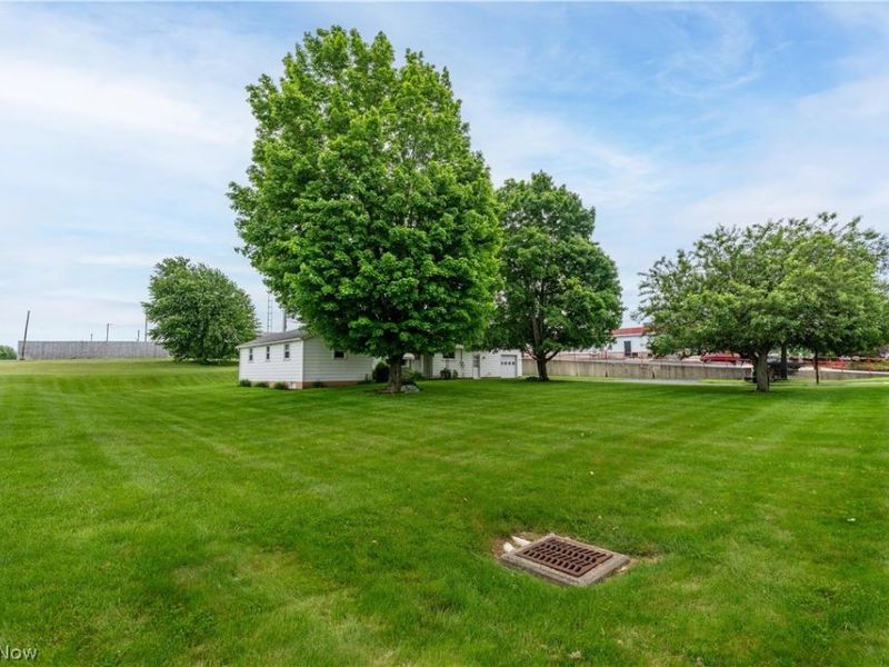 1860 N Freshley Avenue , Alliance, OH 44601 Photo 37