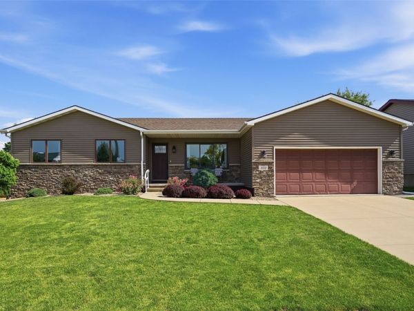 3112 24th , Marion, IA 52302