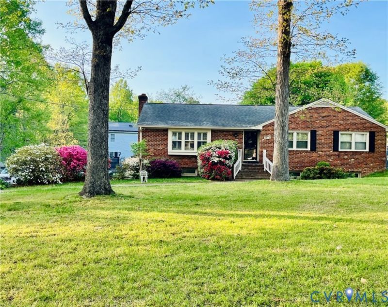 4512 Wraywood Avenue, Chester, VA 23831 Main Photo