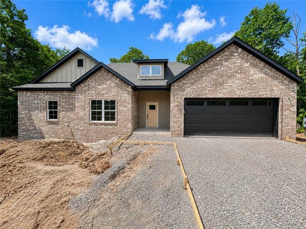 77 Argyll Drive , Bella Vista, AR 72715