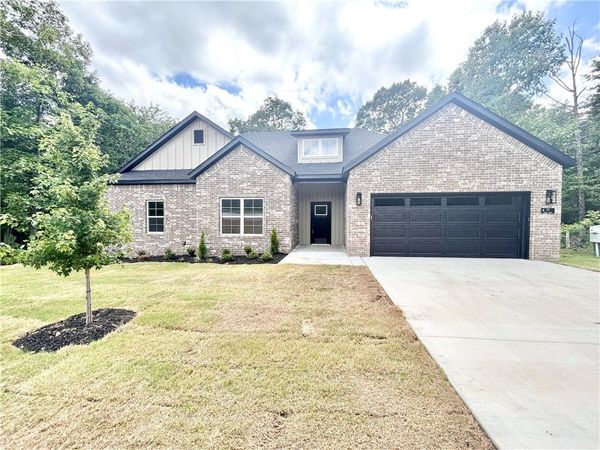 77 Argyll Drive , Bella Vista, AR 72715