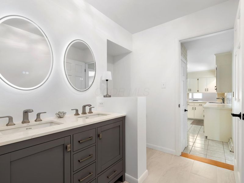 3071 Halesworth Road, Columbus, OH 43221 Photo 18