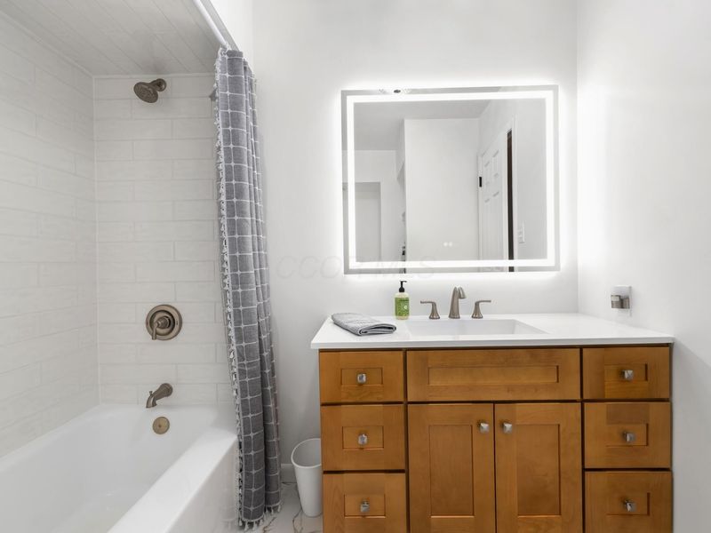 3071 Halesworth Road, Columbus, OH 43221 Photo 28