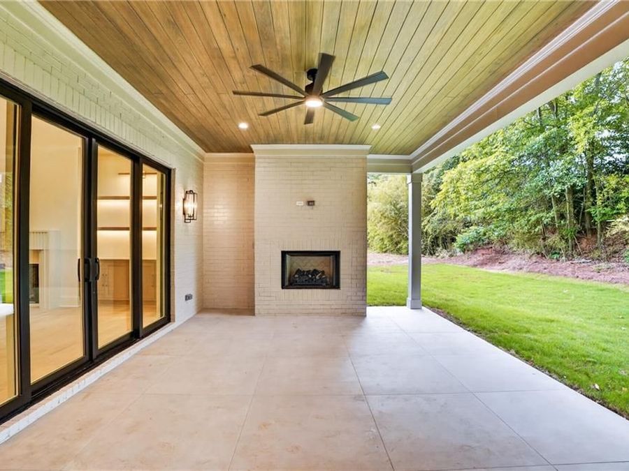 Property Image 38