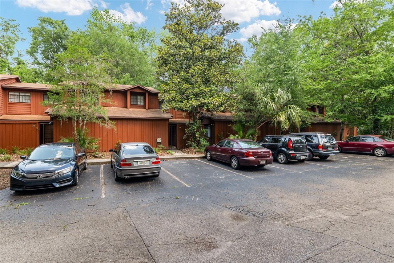 900 SW 62nd Boulevard, Unit L76, Gainesville, FL 32607 Photo