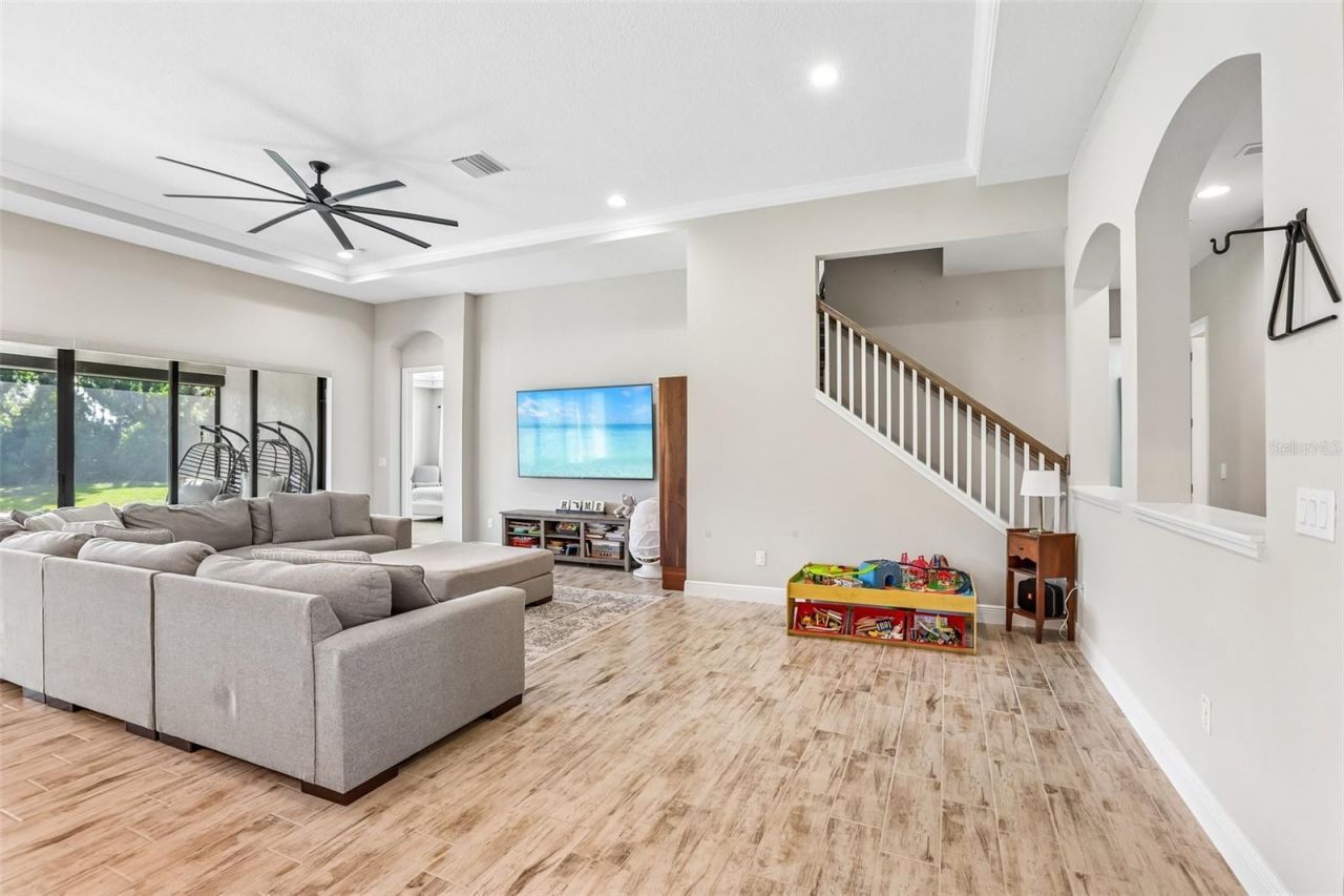 14142 Swiss Bridge Drive, Riverview, FL 33579 Photo