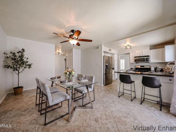 1812 W TOPEKA Drive, Phoenix, AZ 85027