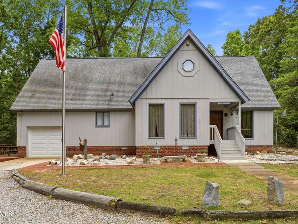 423 E Creekview Drive, Hampstead, NC 28443