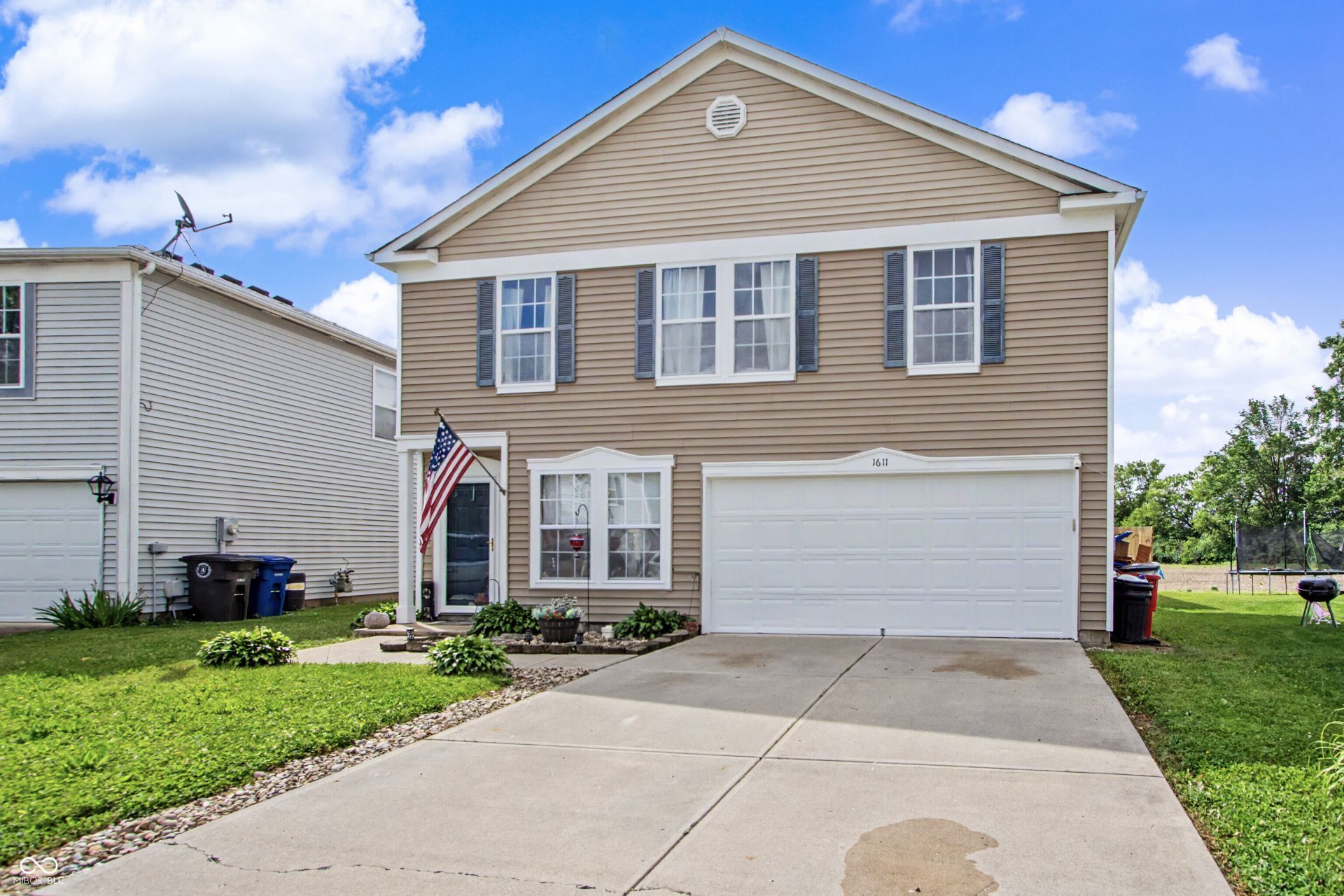 1611 Carriage Circle, Shelbyville, IN 46176 Main Photo
