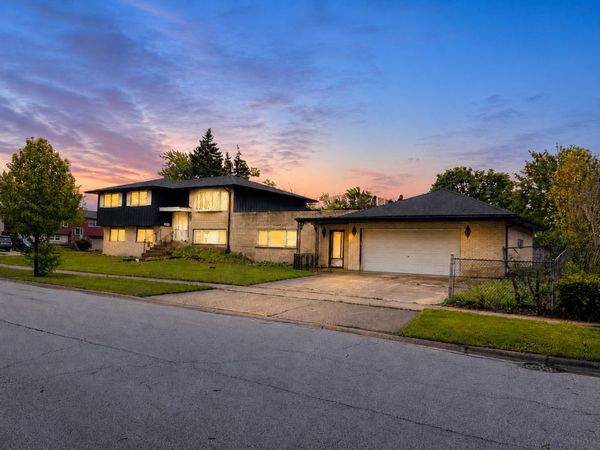 7401 161st Place , Tinley Park, IL 60477