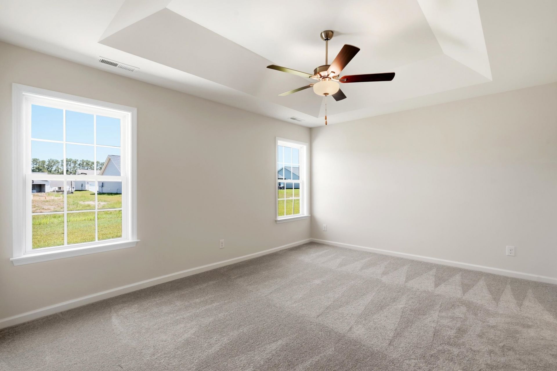 173 Gray Owl Dr. Photo 11