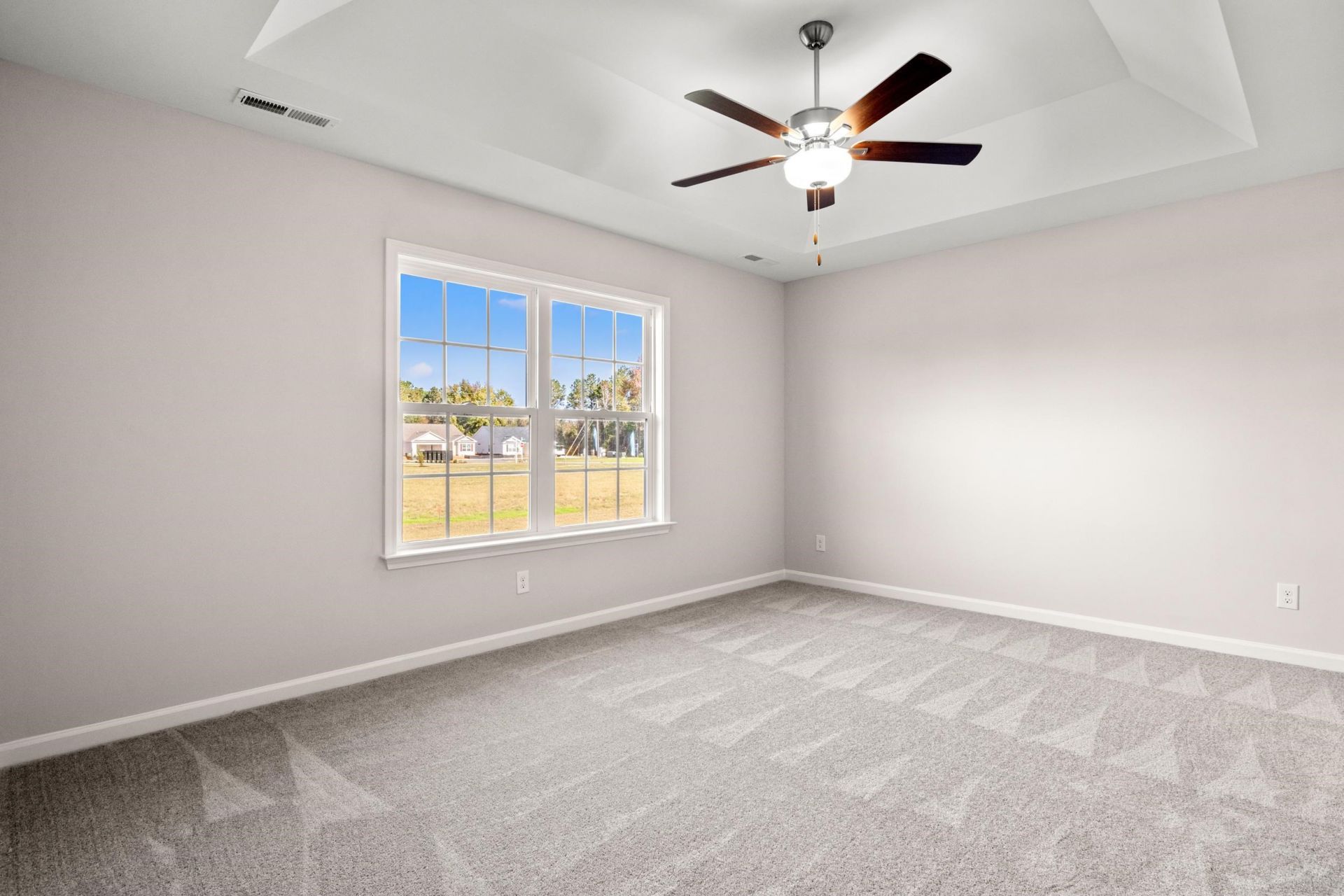 173 Gray Owl Dr. Photo 11