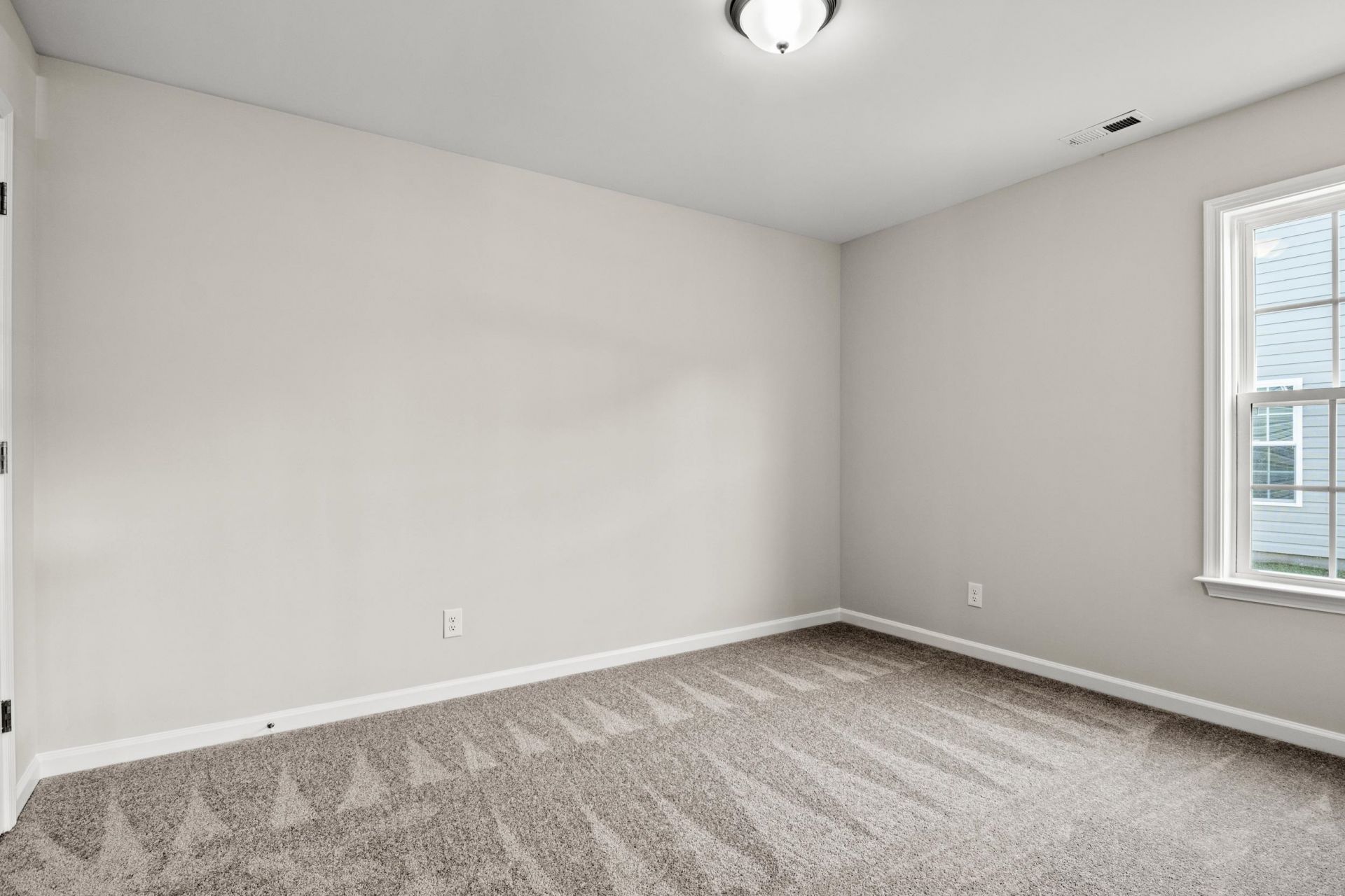 173 Gray Owl Dr. Photo 14
