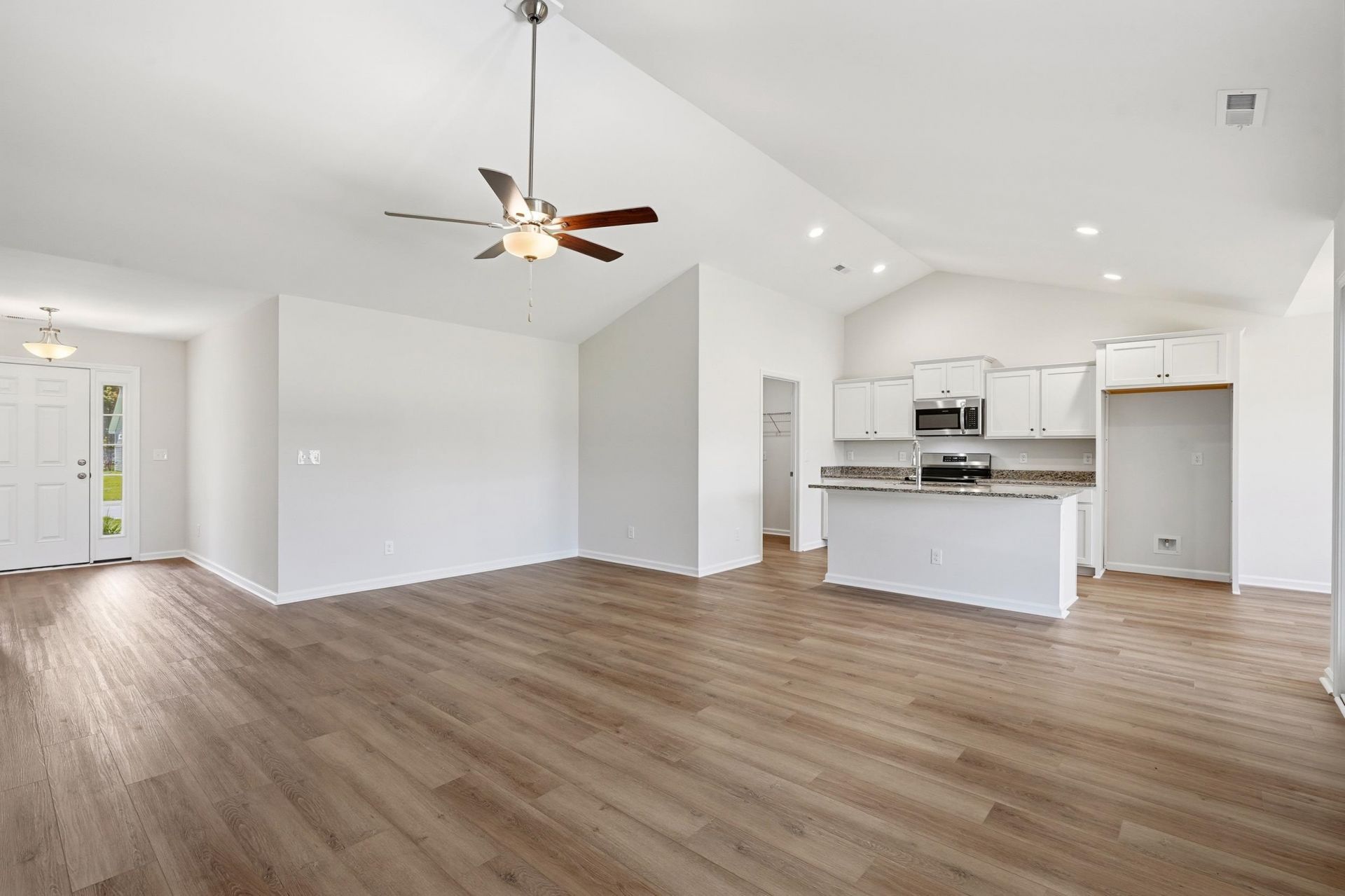 173 Gray Owl Dr. Photo 4