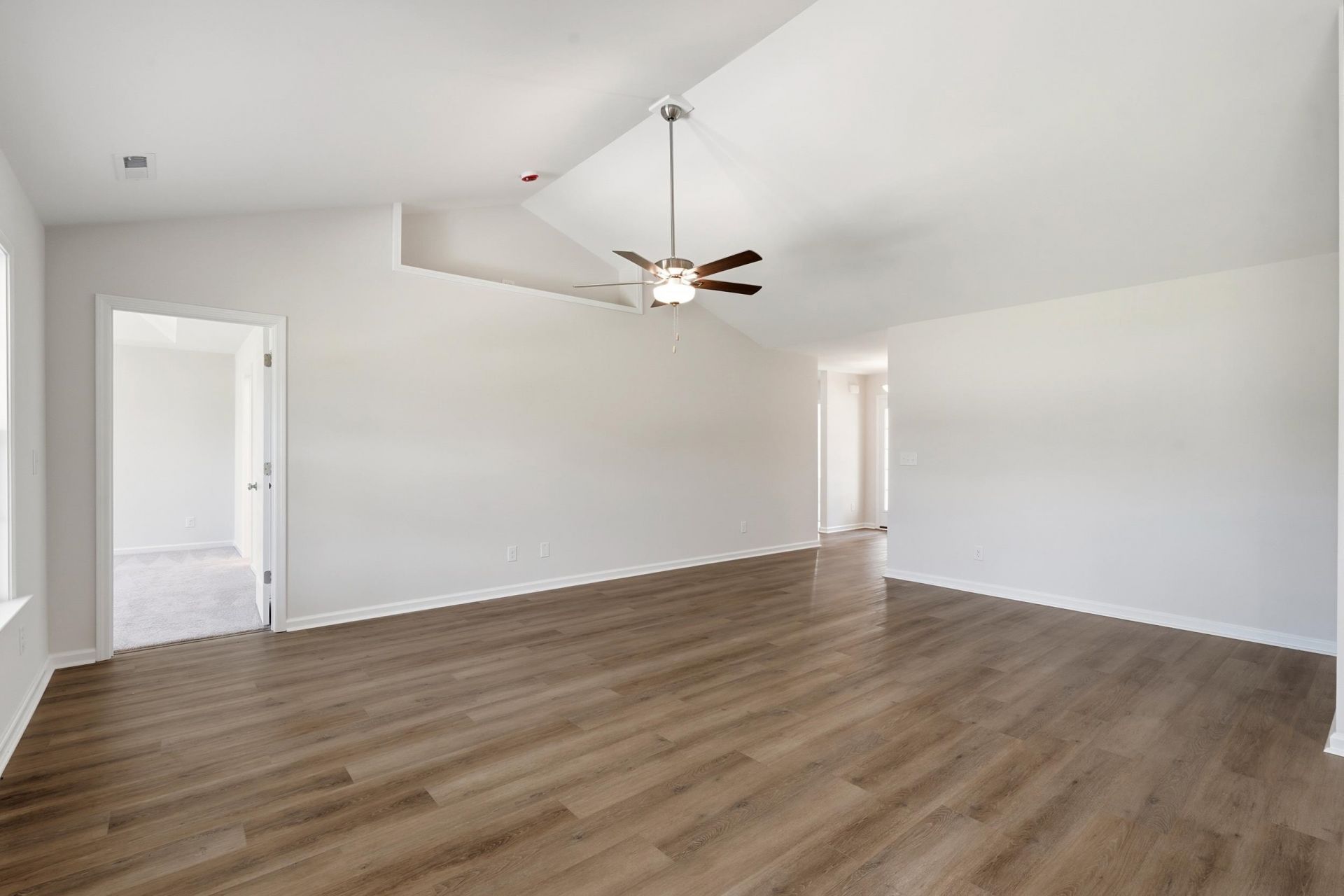 173 Gray Owl Dr. Photo 5