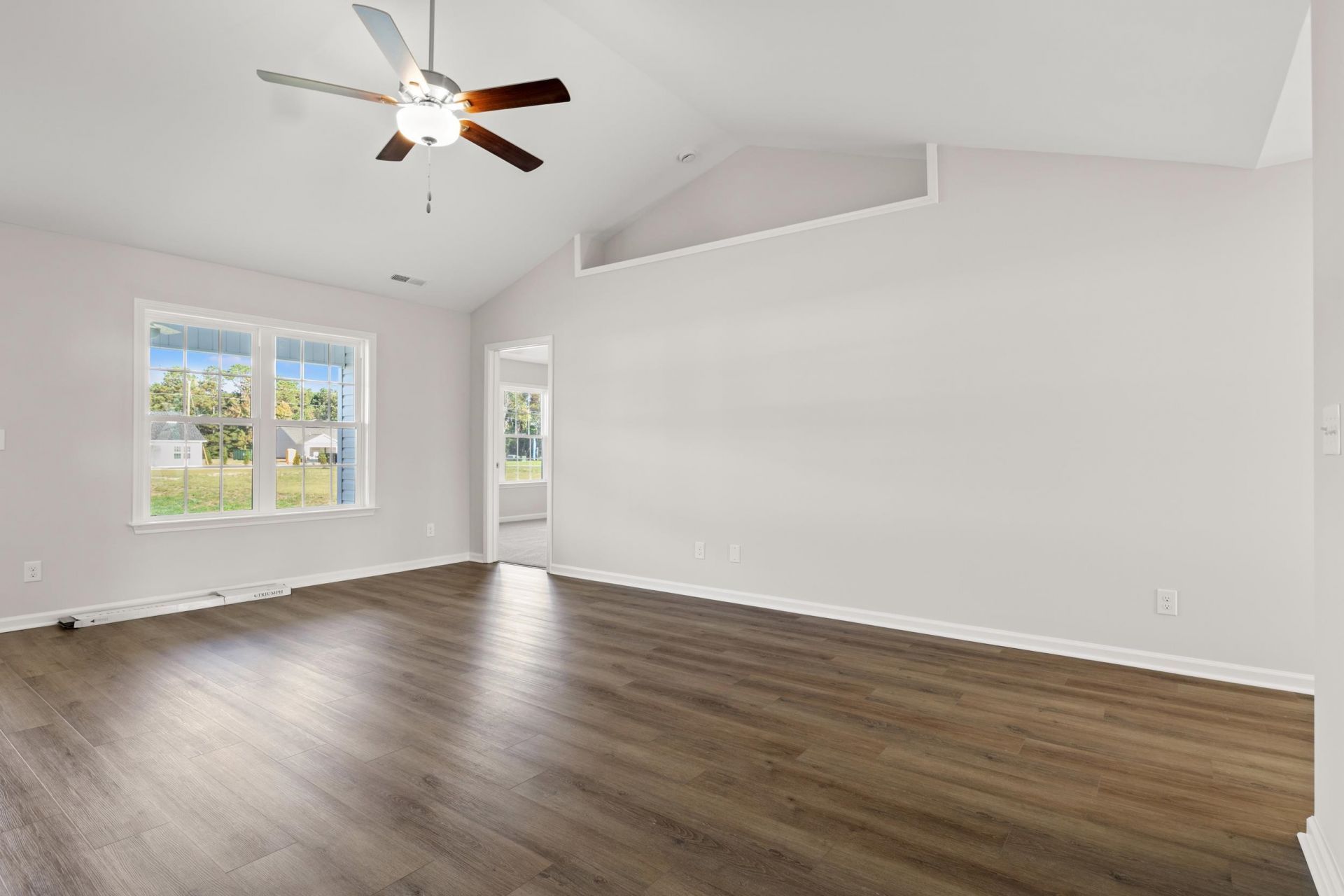 173 Gray Owl Dr. Photo 8