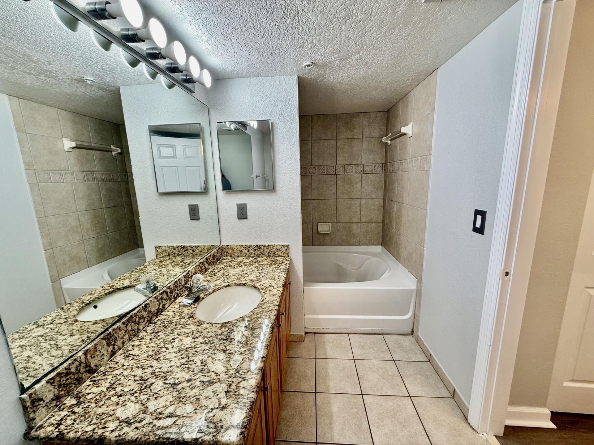 271 SW Palm Drive, Unit 304, Port Saint Lucie, FL 34986 Photo