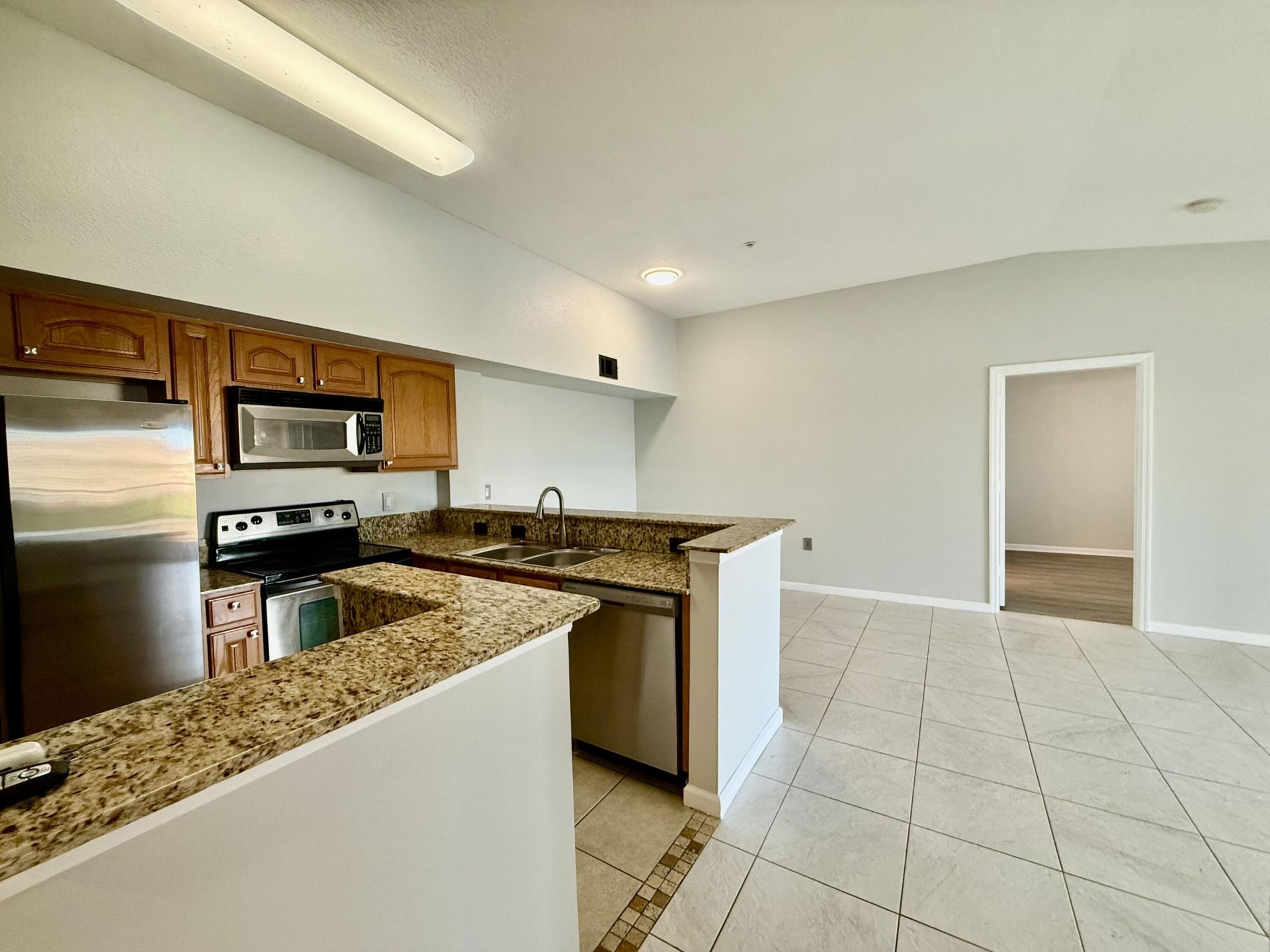 271 SW Palm Drive, Unit 304, Port Saint Lucie, FL 34986 Photo
