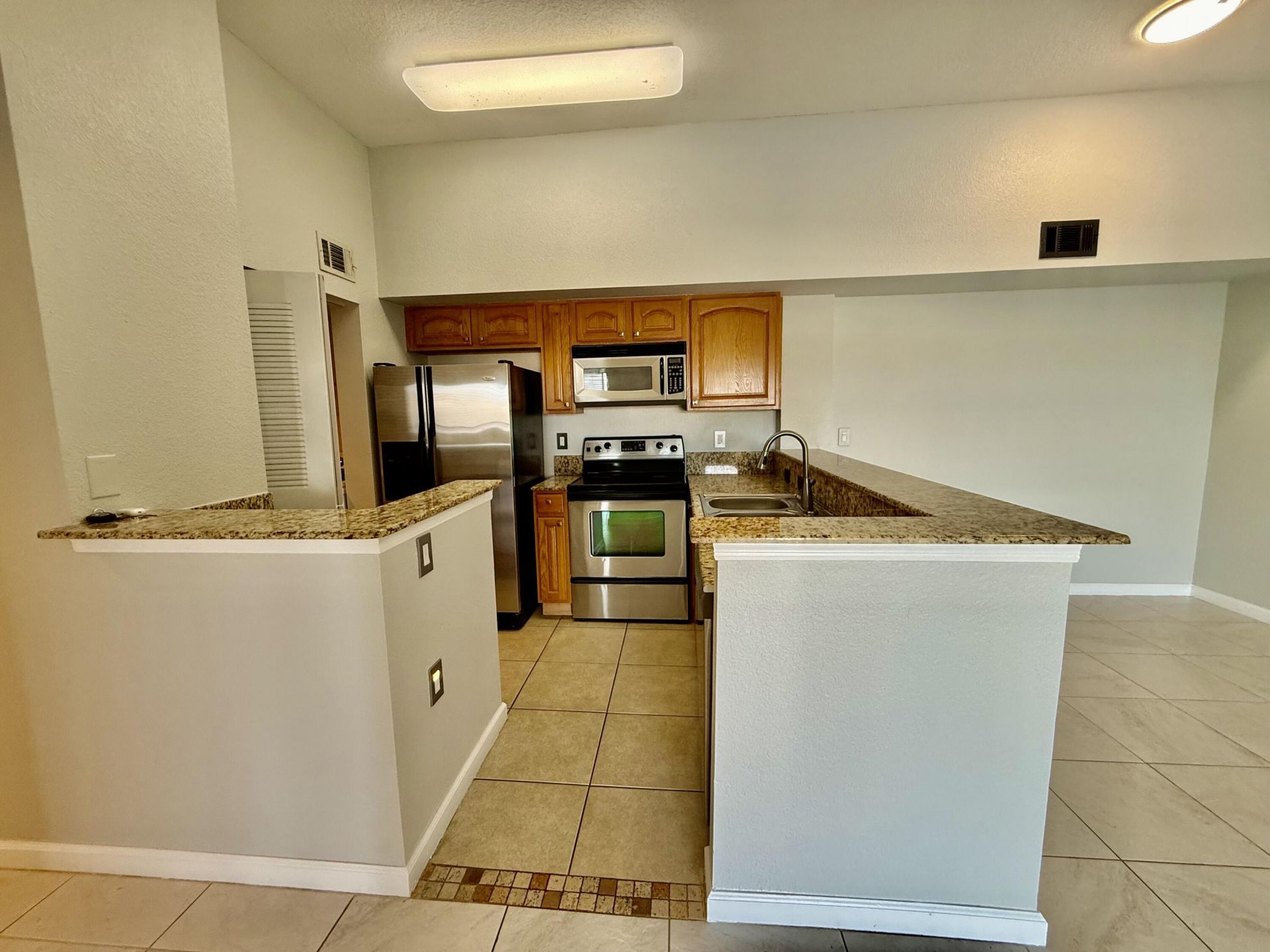 271 SW Palm Drive, Unit 304, Port Saint Lucie, FL 34986 Photo