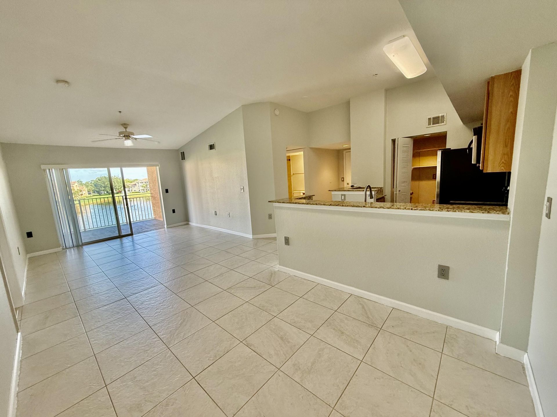 271 SW Palm Drive, Unit 304, Port Saint Lucie, FL 34986 Photo