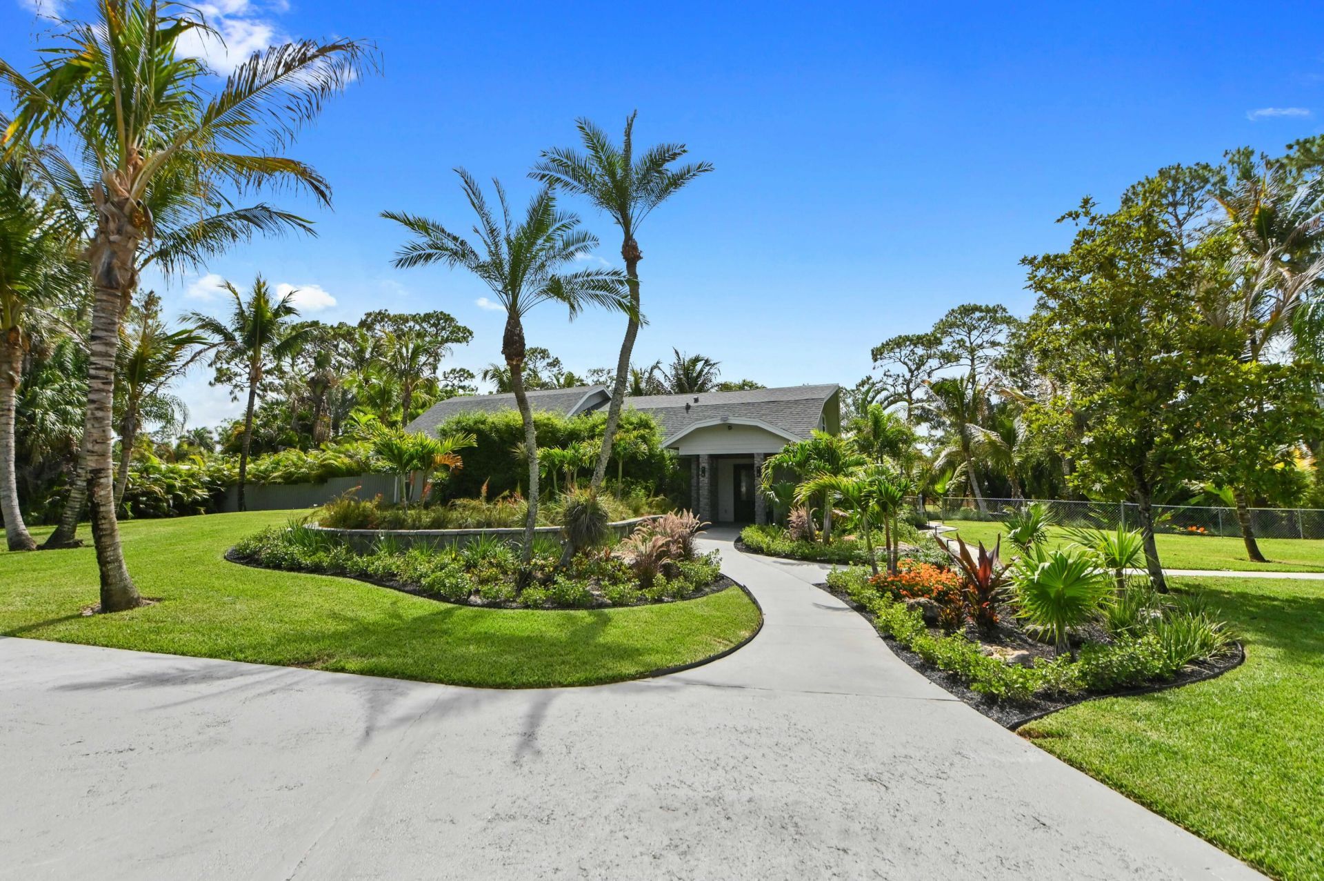 13480 42nd Road N, West Palm Beach, FL 33411 Photo