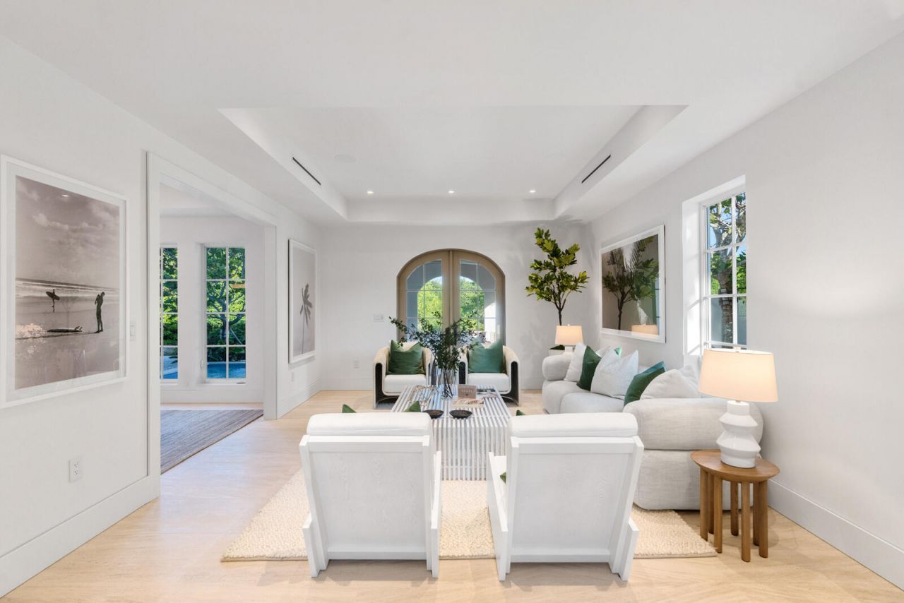 2219 E Ibis Isle Rd Road E, Palm Beach, FL 33480 Photo