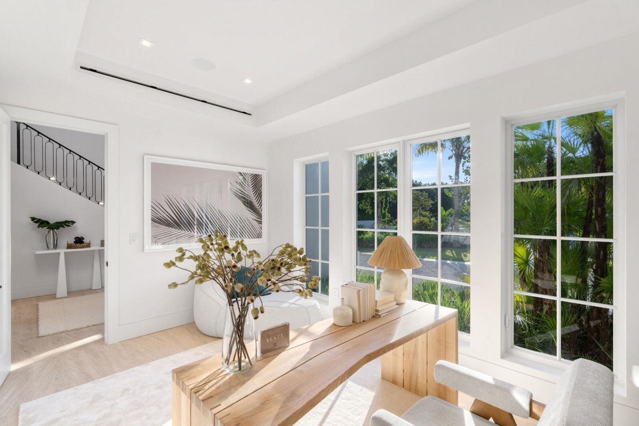 2219 E Ibis Isle Rd Road E, Palm Beach, FL 33480 Photo