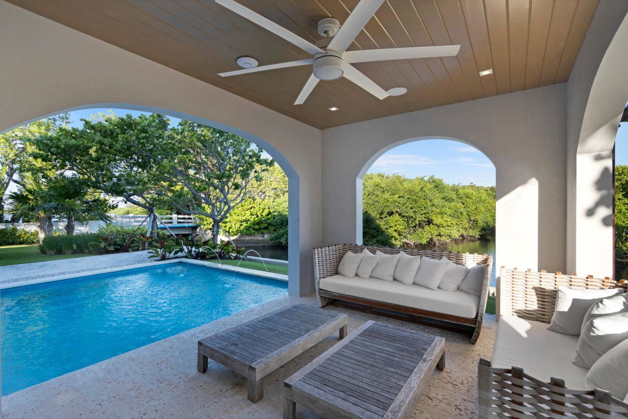 2219 E Ibis Isle Rd Road E, Palm Beach, FL 33480 Photo