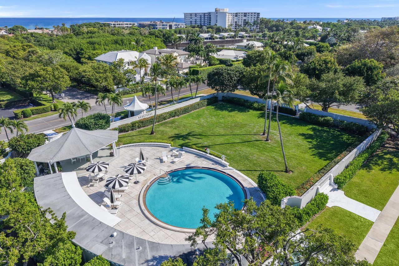 2219 E Ibis Isle Rd Road E, Palm Beach, FL 33480 Photo