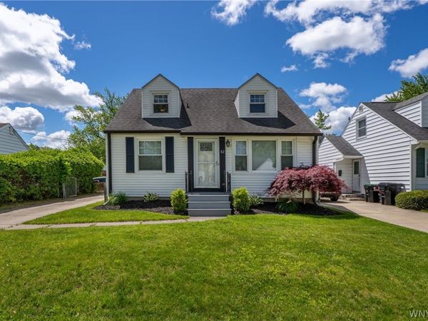 82 Treadwell Road , Tonawanda, NY 14150