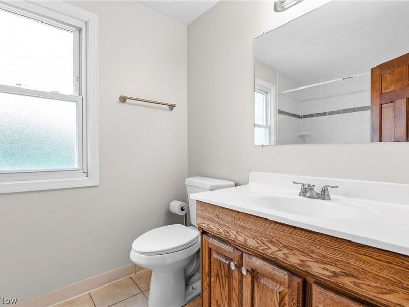 1905 Tampa Avenue , Cleveland, OH 44109 Photo 19