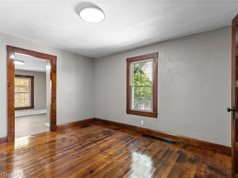 1923 Guernsey Street, Bellaire, OH 43906 Photo 6