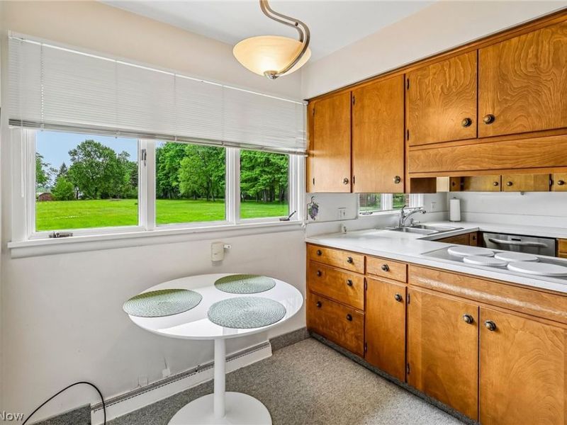 3305 Trumbull Avenue , Copley, OH 44321 Photo 17