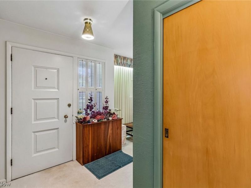 3305 Trumbull Avenue , Copley, OH 44321 Photo 8