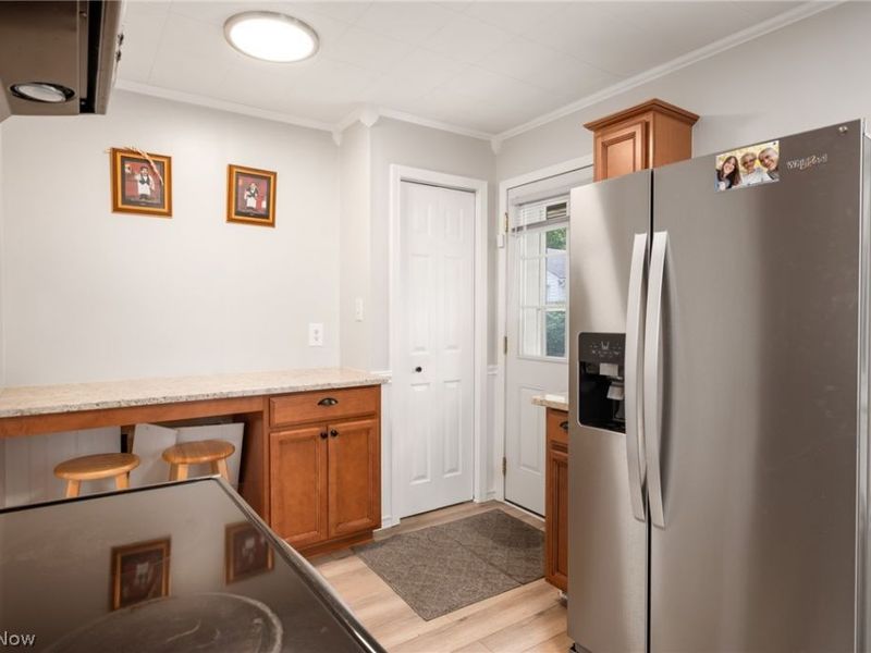 27030 Farringdon Avenue , Euclid, OH 44132 Photo 10