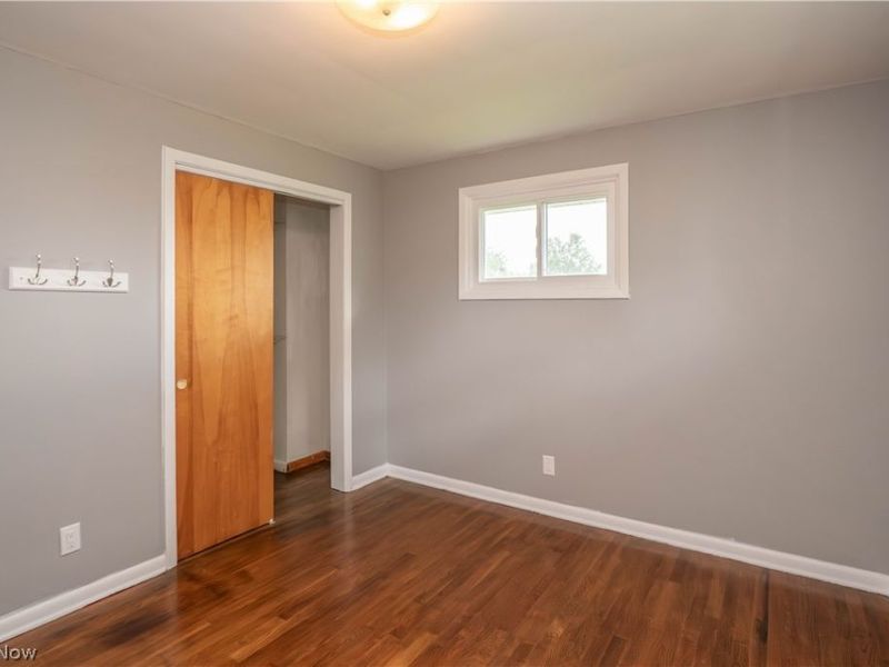 4544 Lakeknoll Street , Louisville, OH 44641 Photo 26