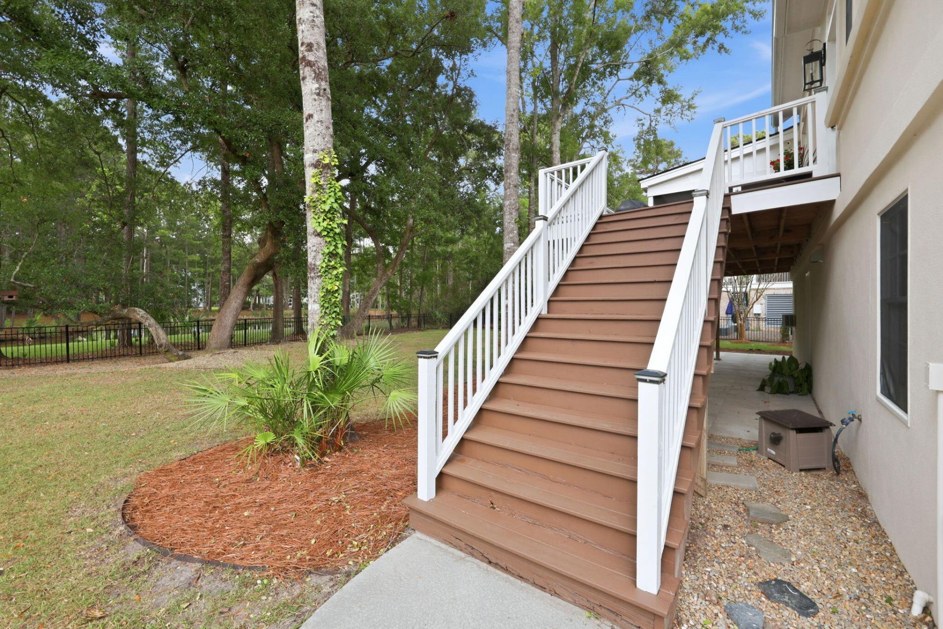 2041 Ashburton Way Photo 35