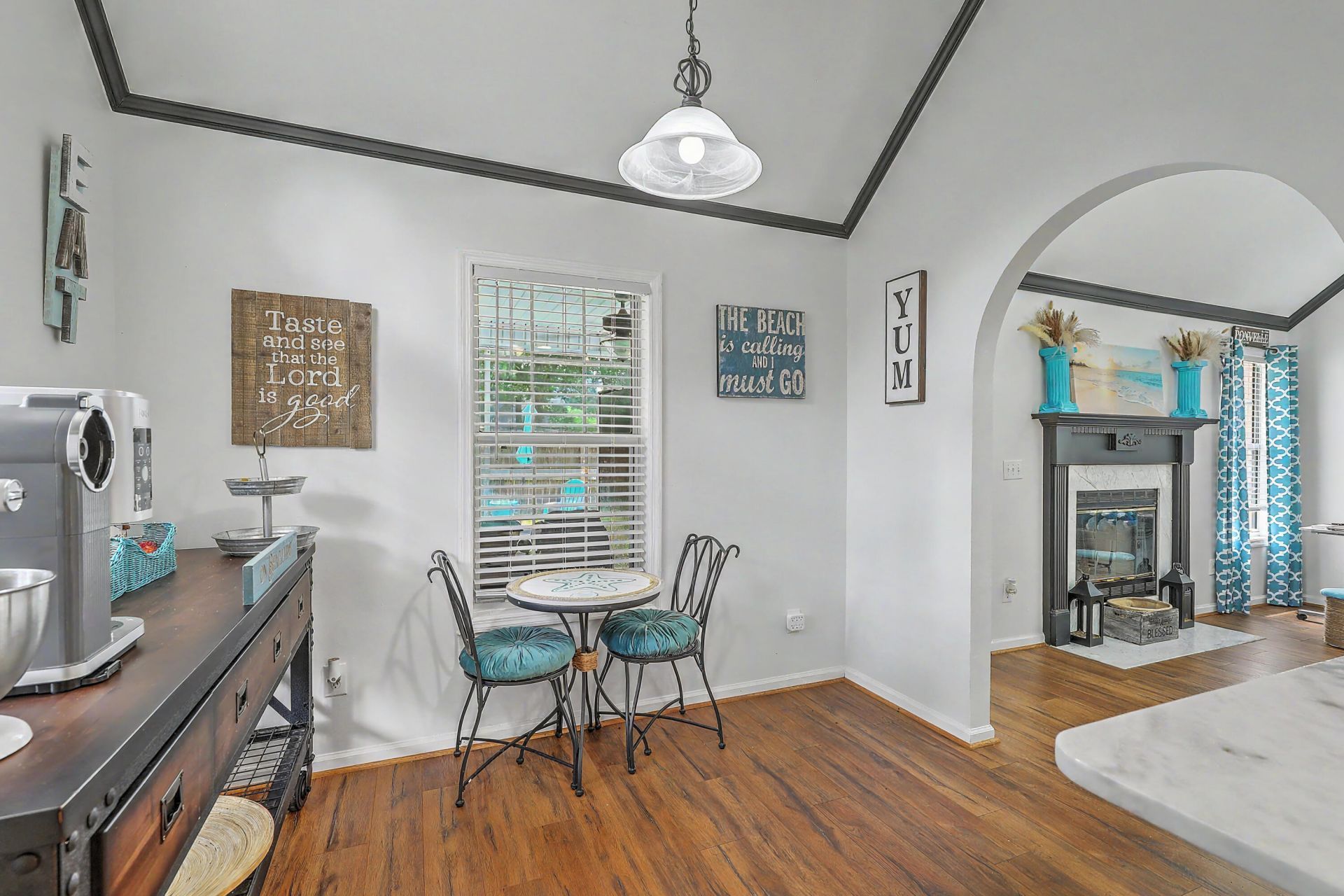 188 Bamert Street Photo 12