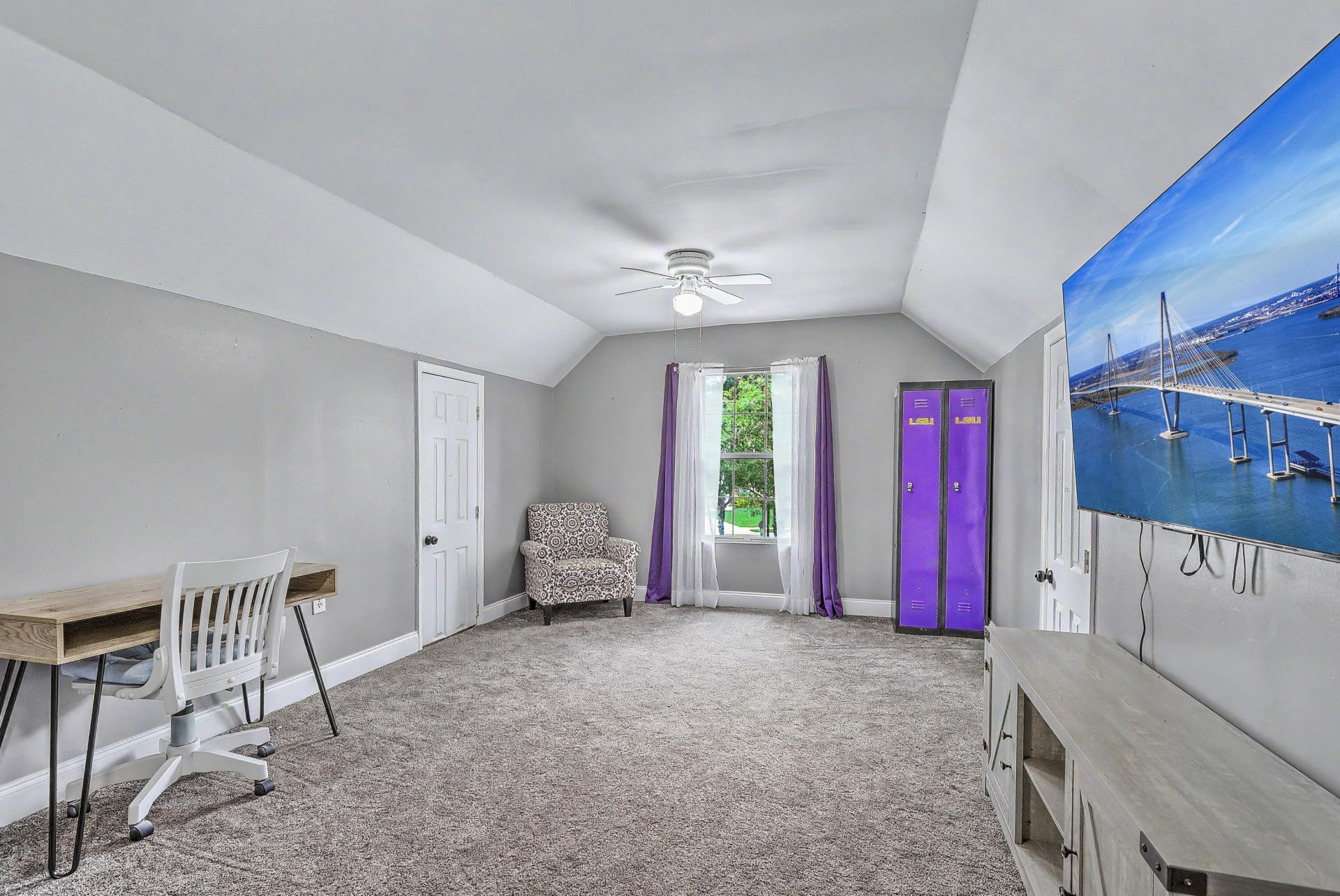 188 Bamert Street Photo 25