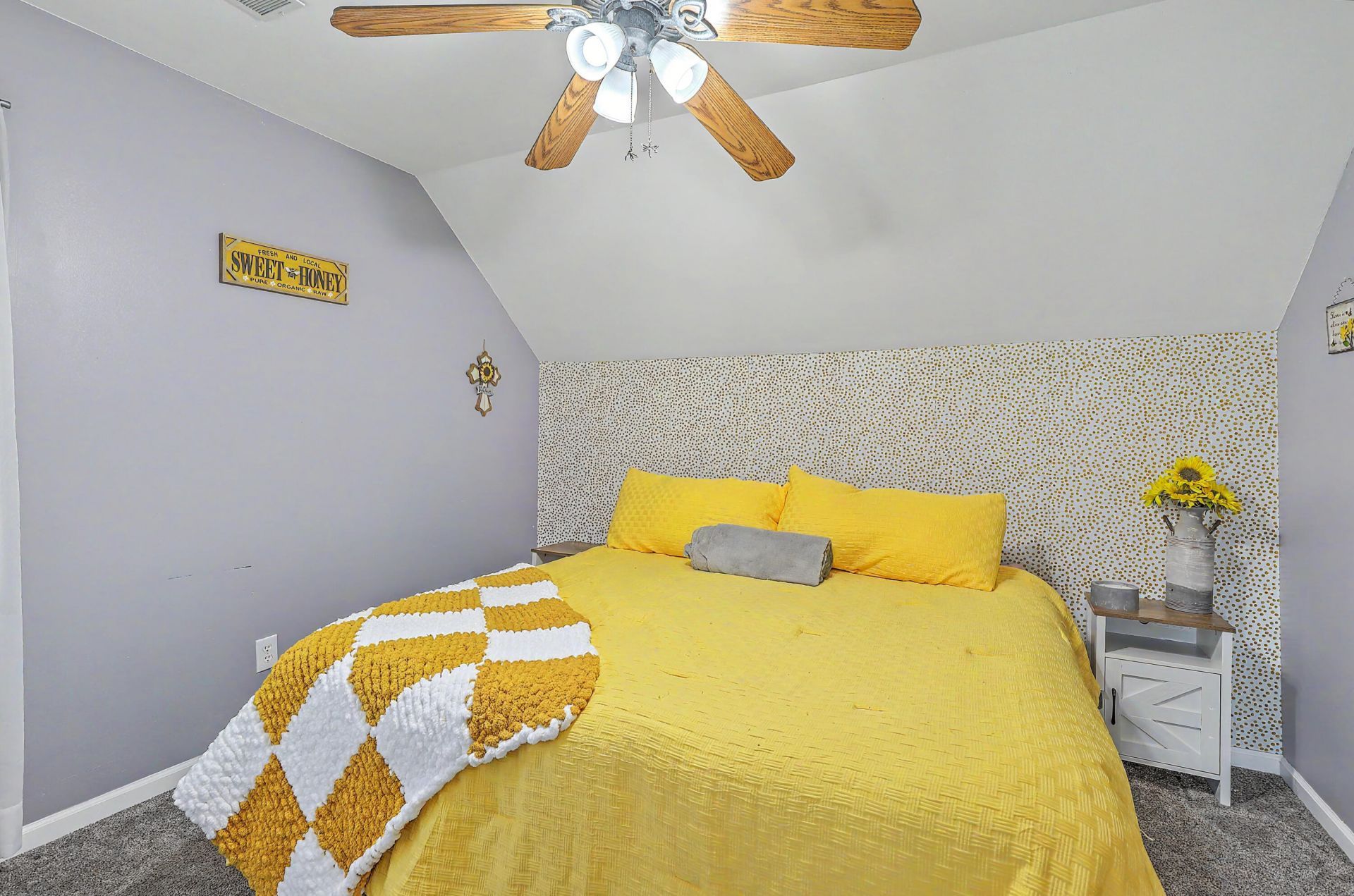 188 Bamert Street Photo 28