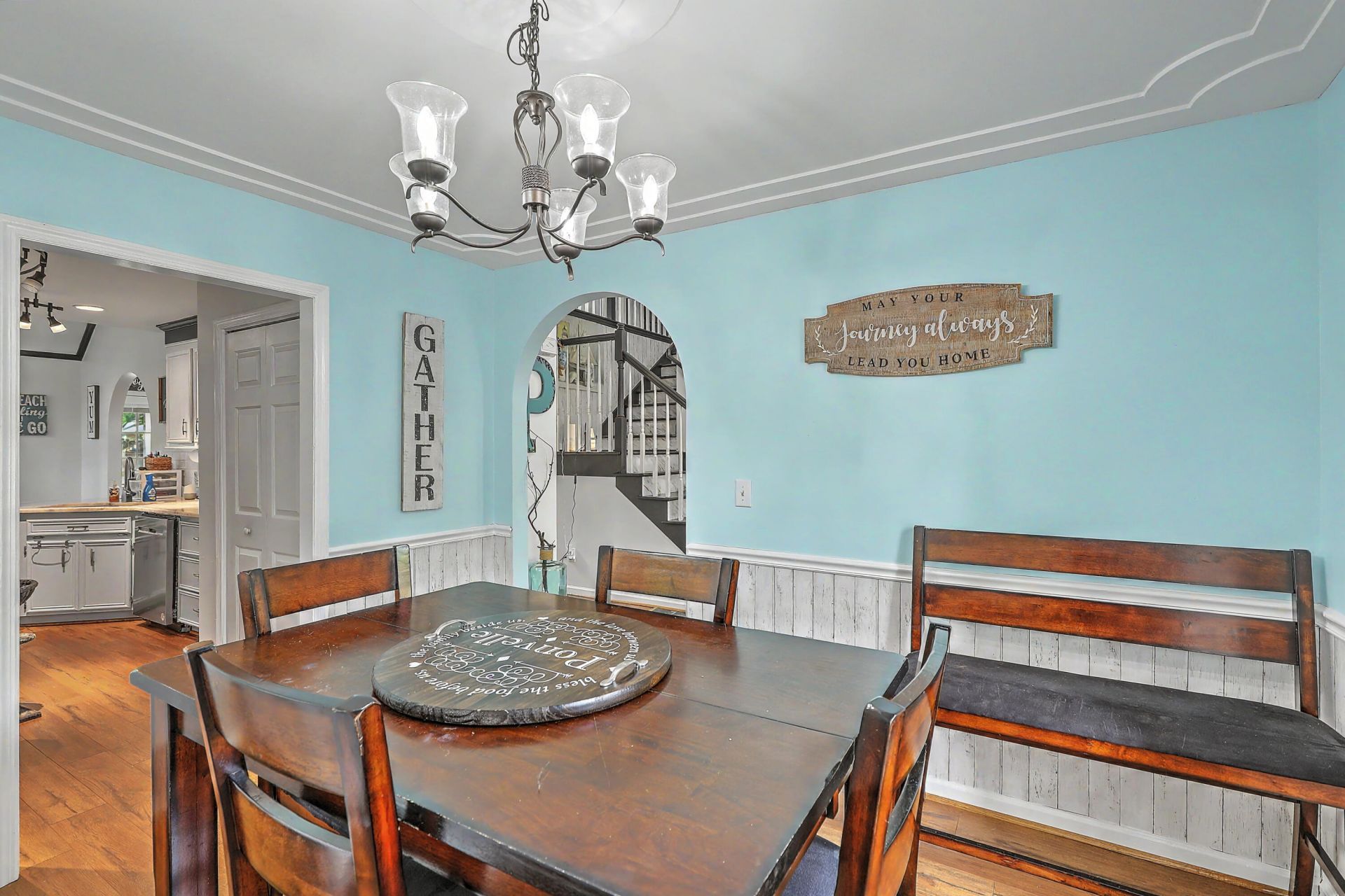 188 Bamert Street Photo 6