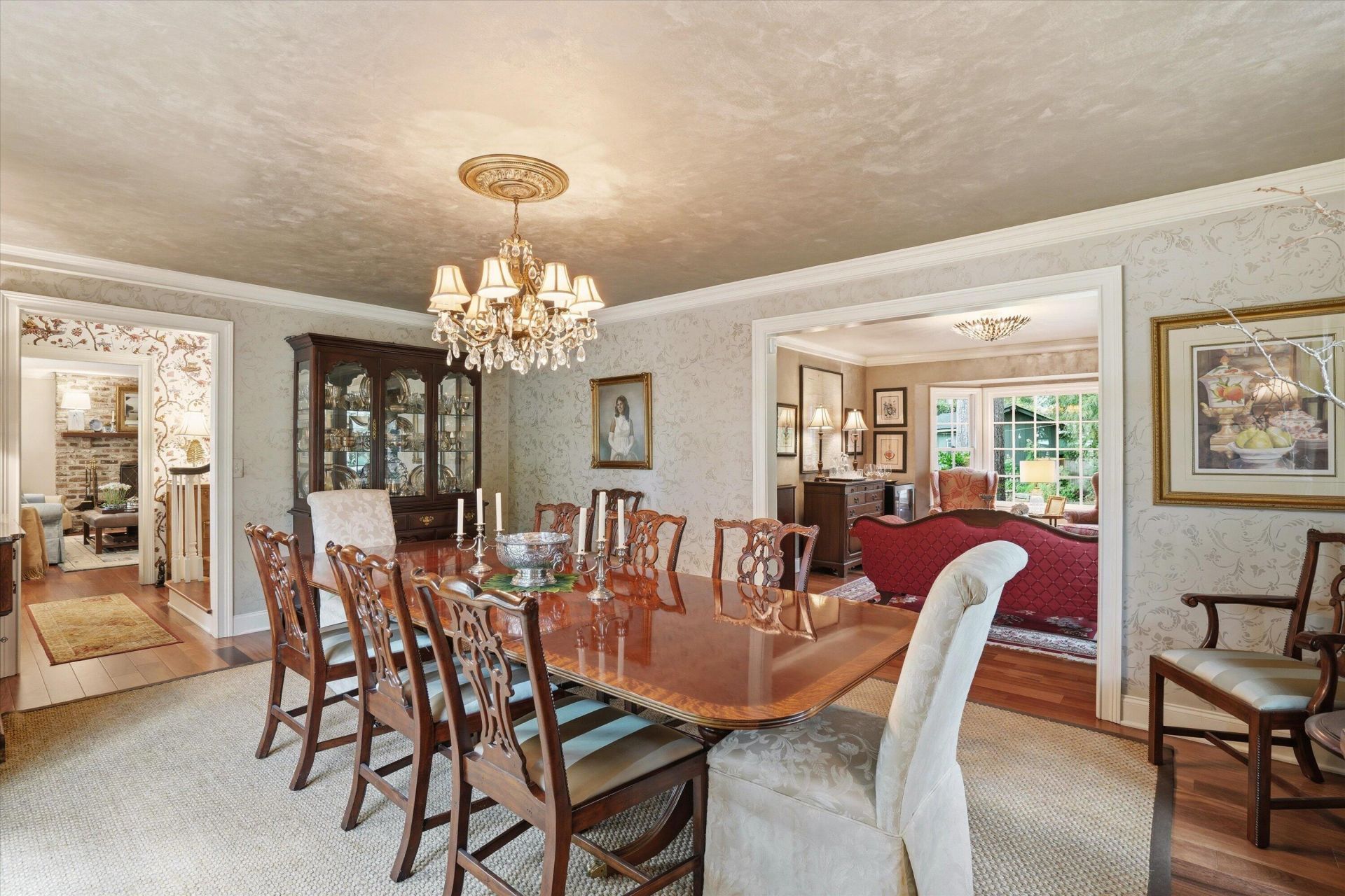 49 Markfield Drive Photo 12
